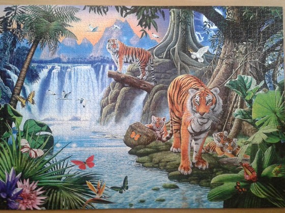 Tiger's family by Steve Crisp ( 2013 ) 3008 Pieces ( Clementoni )
