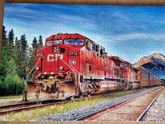 Canadian Pacific train entering Banff,  by Kevin Kaminsky 1500 Pieces ( Educa Puzzle )