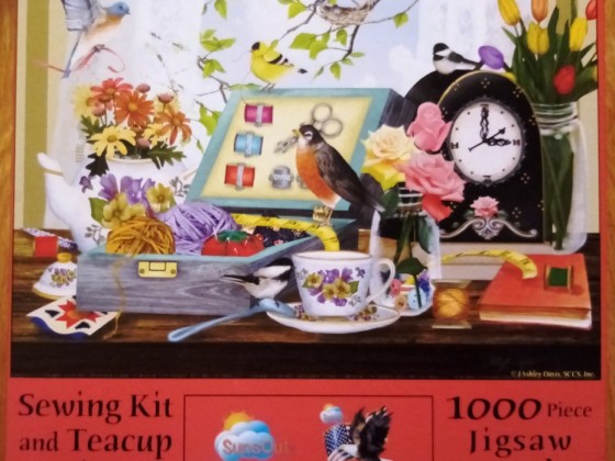 Sewing Kit and Teacup, Sunsout, 1000 Teile